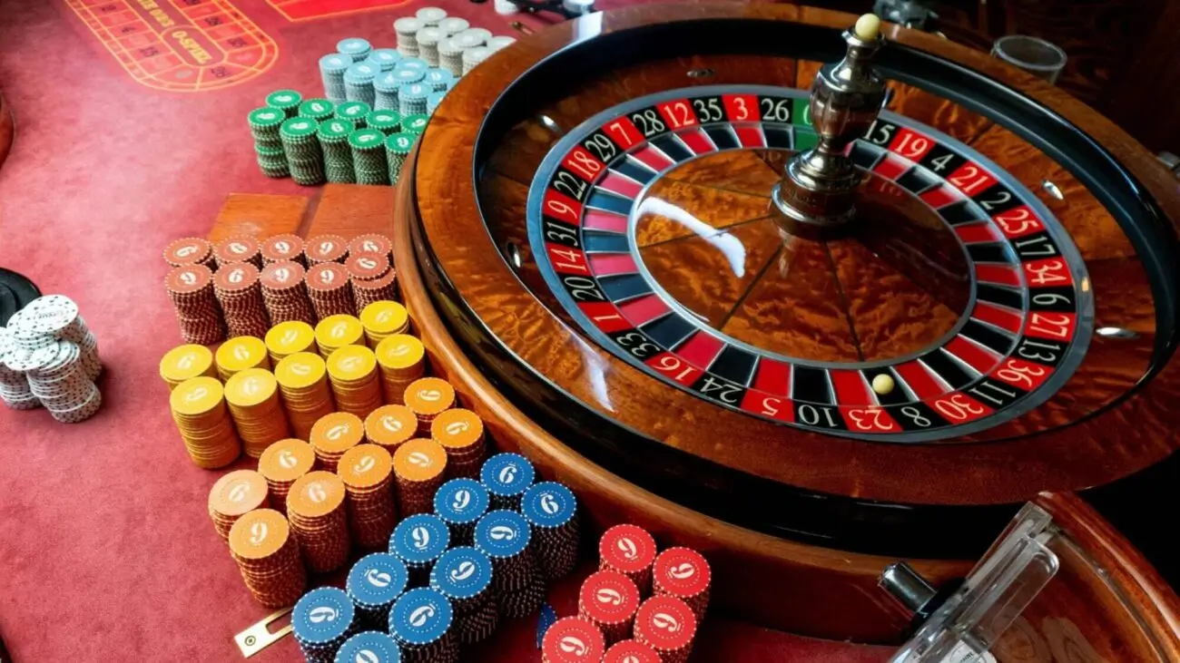 russian roulette table এর রহস্যময় মোহন অন্বেষণ করা